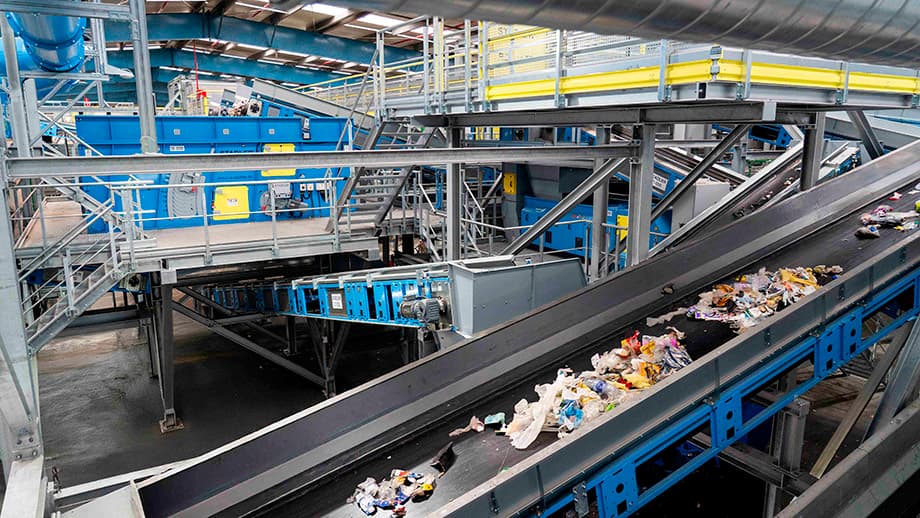 Inside the BZB plant — lightweight packaging sorting, Bizkaia